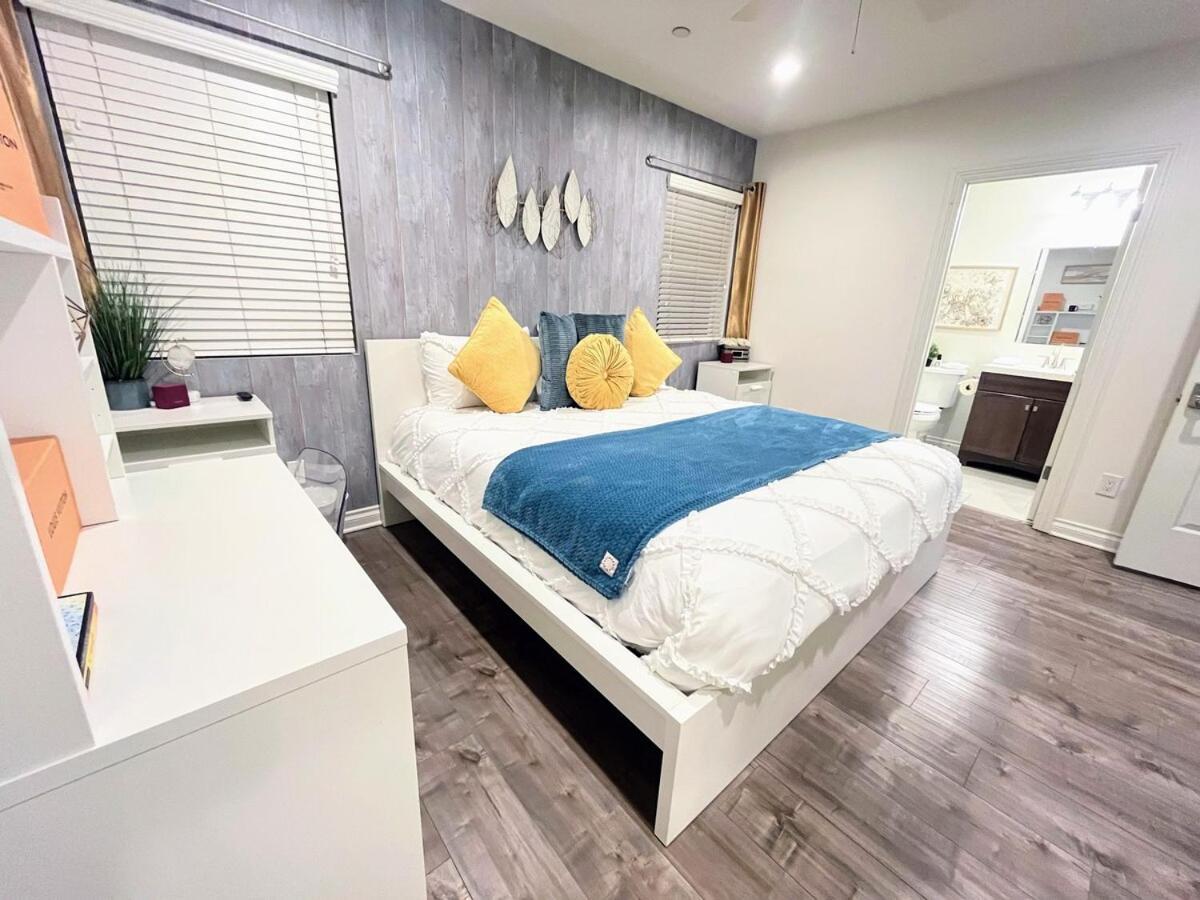 Apartment Tr2 4b 3bath Usc Crypto Sofi Universal Parking Los Angeles