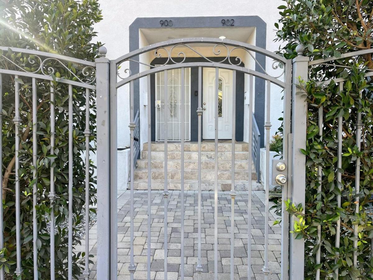 Tr2 4b 3bath Usc Crypto Sofi Universal Parking * Los Angeles